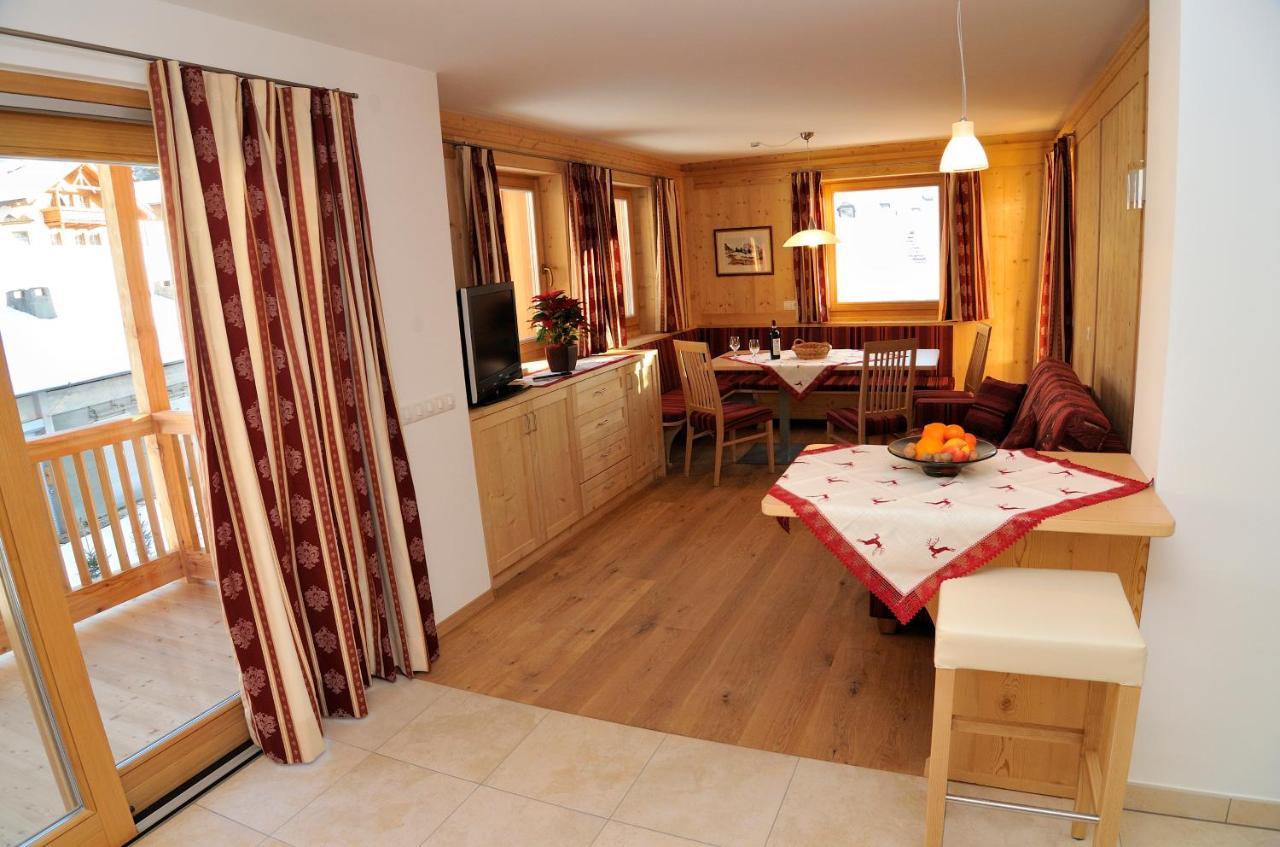 Chalet Regina セルヴァ・ディ・ヴァル・ガルデーナ 部屋 写真